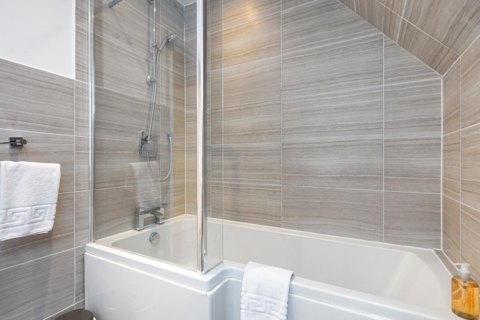 ロンドン Rare 4Beds Townhouse In Kensington With Patioヴィラ エクステリア 写真