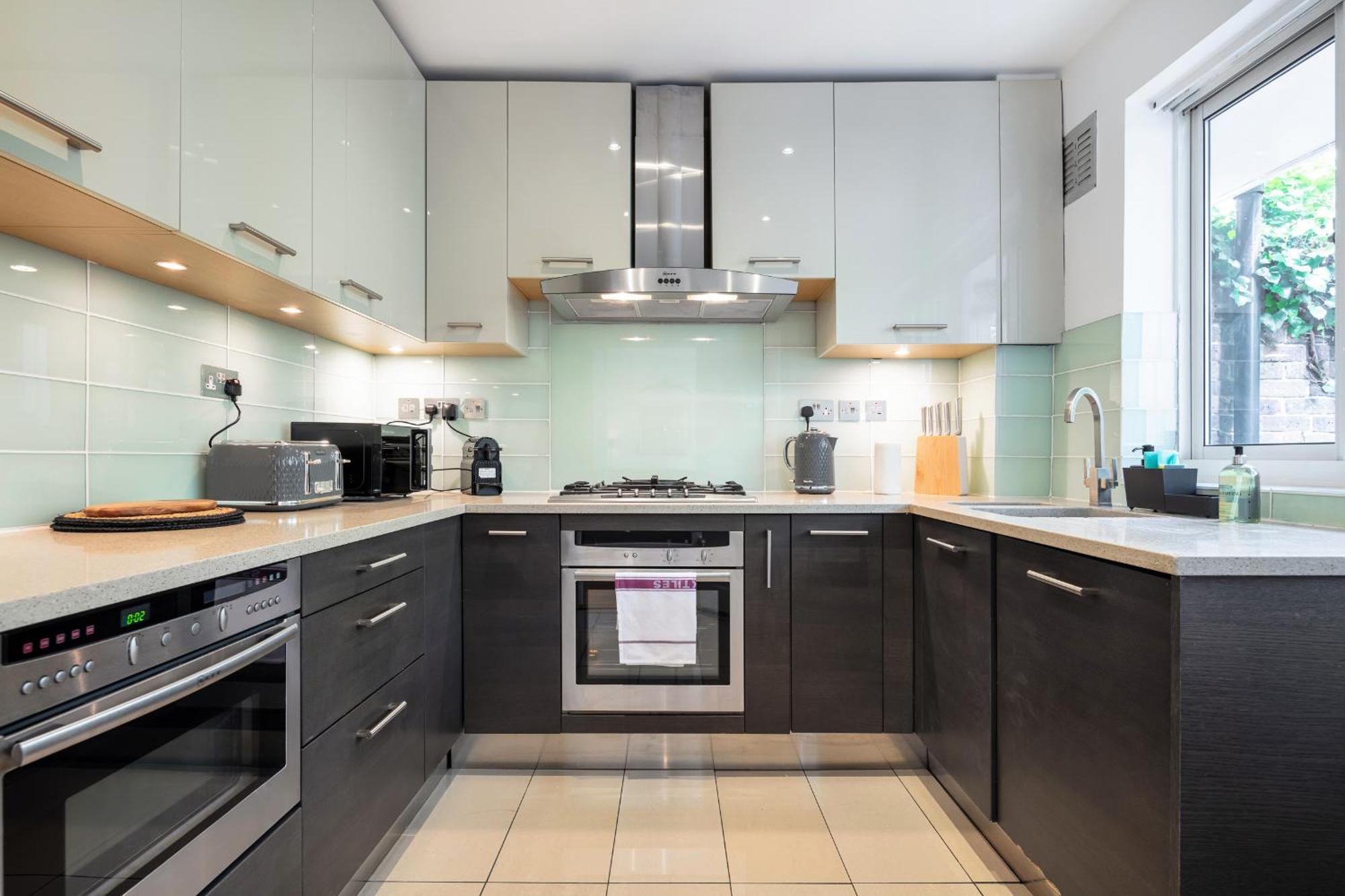 ロンドン Rare 4Beds Townhouse In Kensington With Patioヴィラ エクステリア 写真