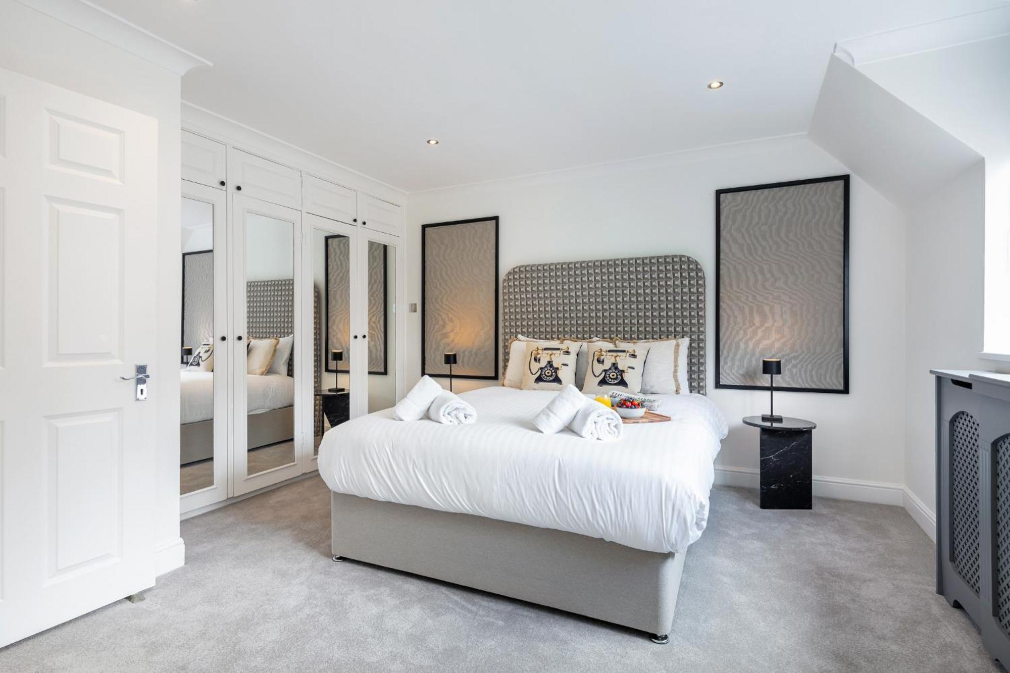 ロンドン Rare 4Beds Townhouse In Kensington With Patioヴィラ エクステリア 写真